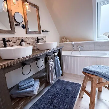 Wunderschoene - Willkommen In Der Deichluft Risum-Lindholm