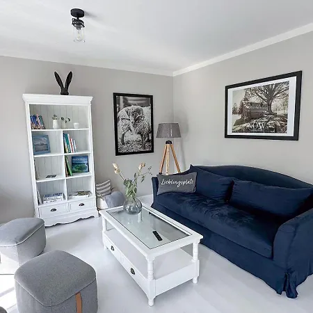 Wunderschoene - Willkommen In Der Deichluft